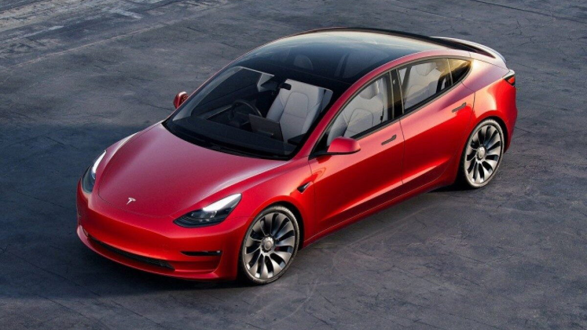 Chiêm ngưỡng phiên bản mới của mẫu xe điện Tesla Model 3