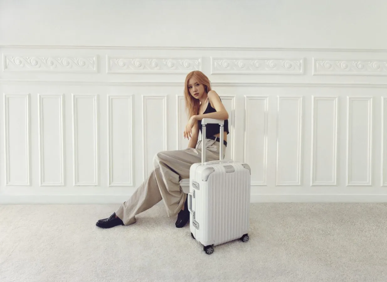 RIMOWA chiến dịch Never Still 4