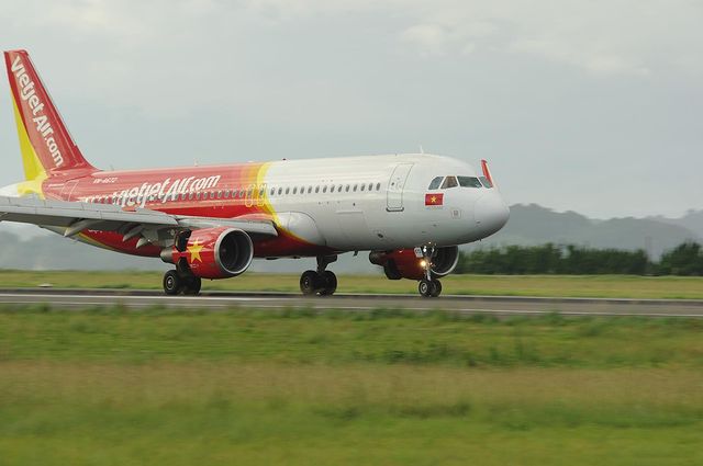 khuyen-mai-vietjet-air-ivivu-2
