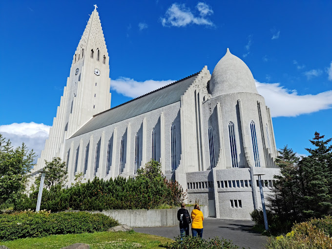 nha-tho-Hallgrimskirkja-ivivu-2