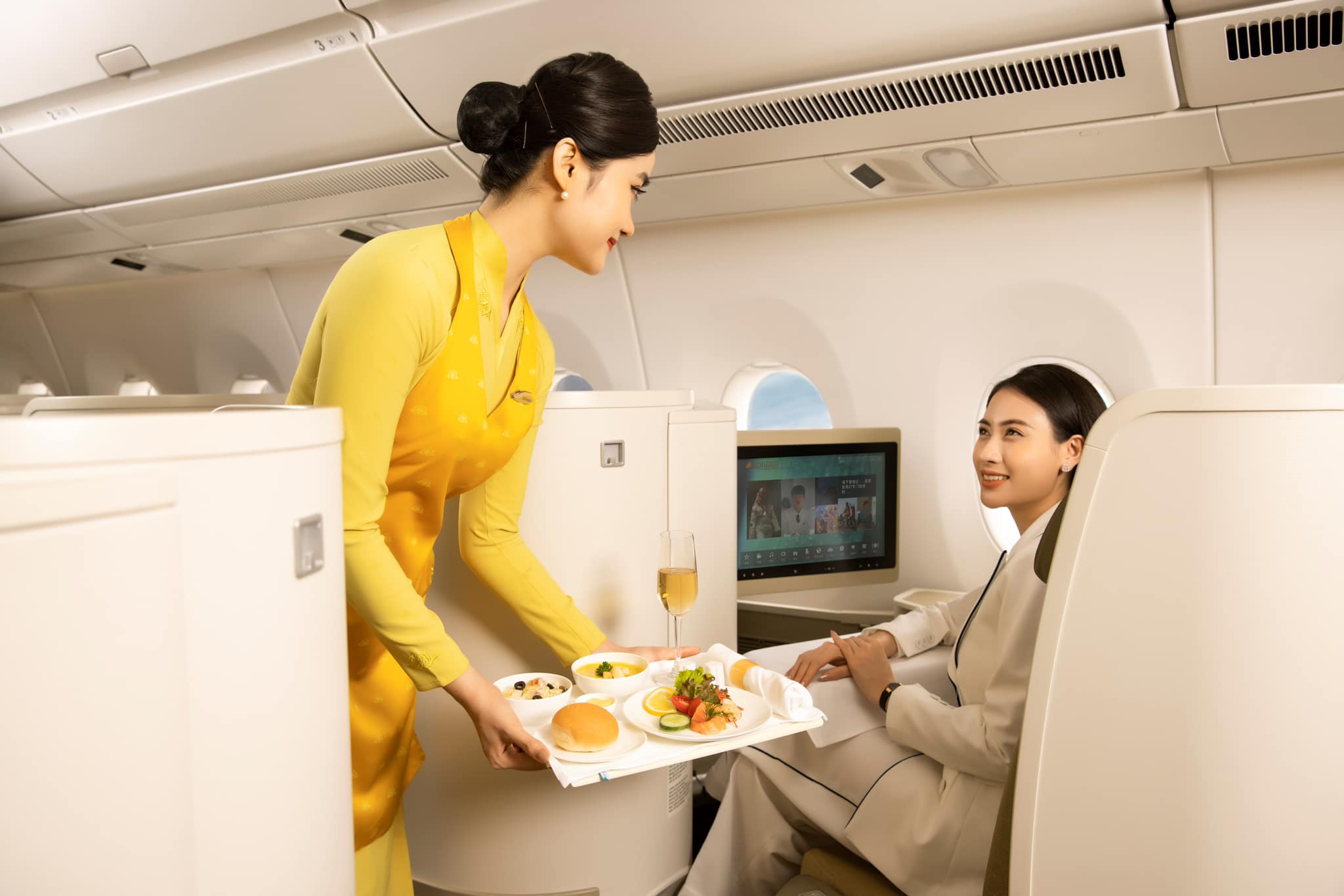 Ảnh: Fb Vietnam Airlines