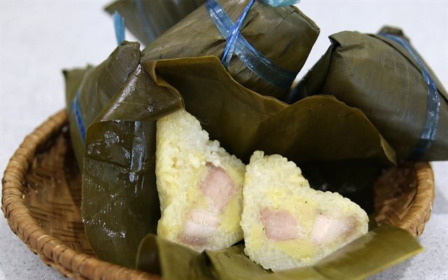 bánh-ú-ivivu