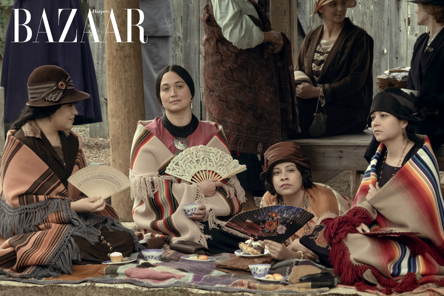 Harper's Bazaar_Leonardo DiCaprio và Robert De Niro đóng Vầng Trăng Máu_06