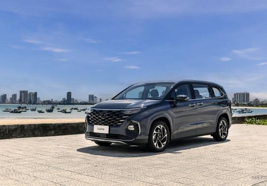 Ra mắt Hyundai Custin với 3 phiên bản, giá bán từ 850 triệu đồng
