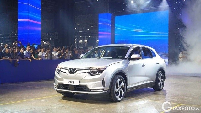 Giá xe Vinfast VF8: 1.094 - 1.263 triệu VNĐ