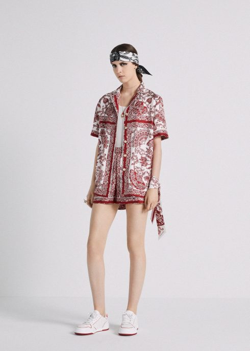 BST Cruise 2023 của Dior