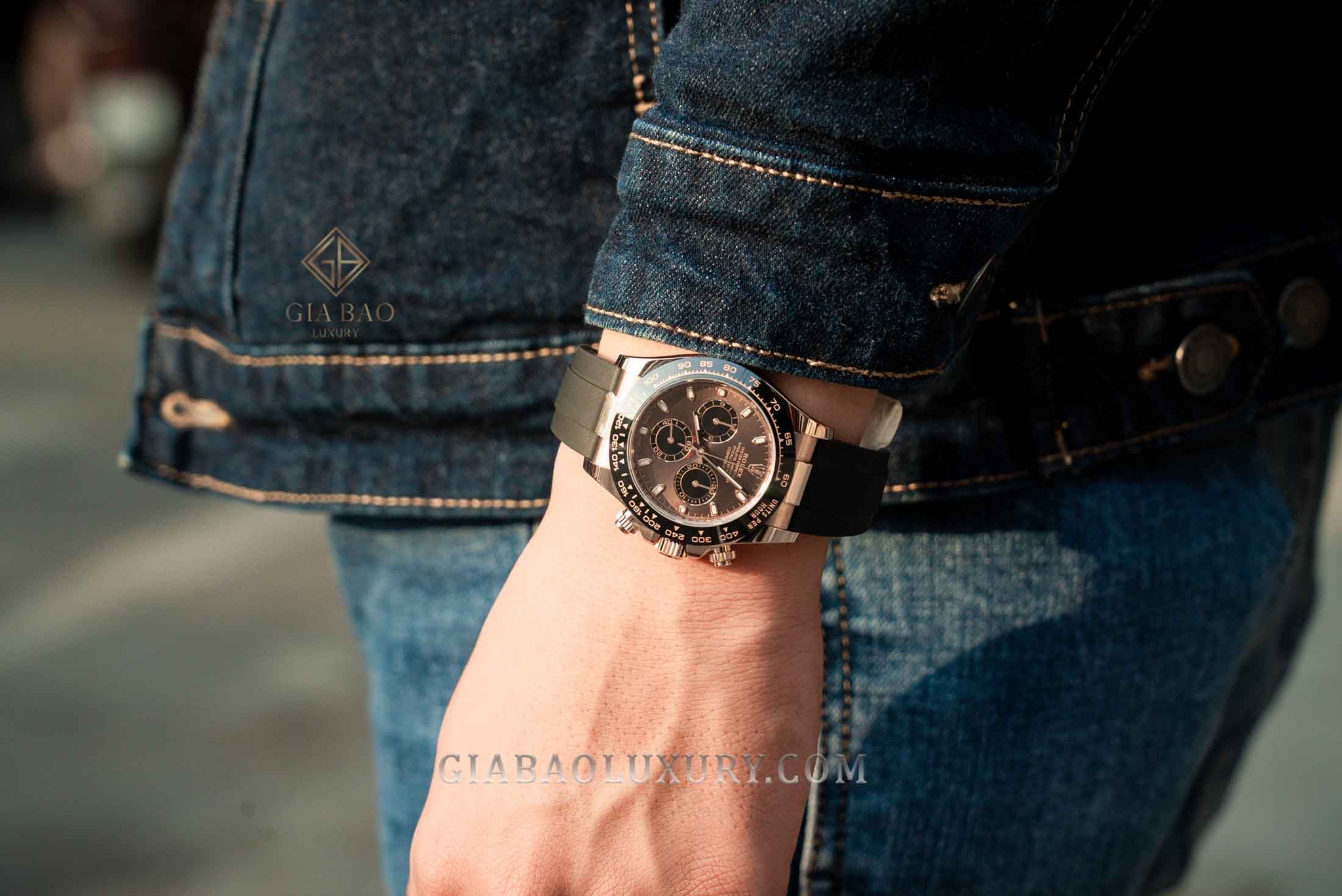 rolex-daytona-chocolate-2-of-11.jpg?v=1636961242903