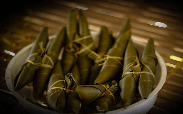 banh-cooc-mo-ivivu-7.png
