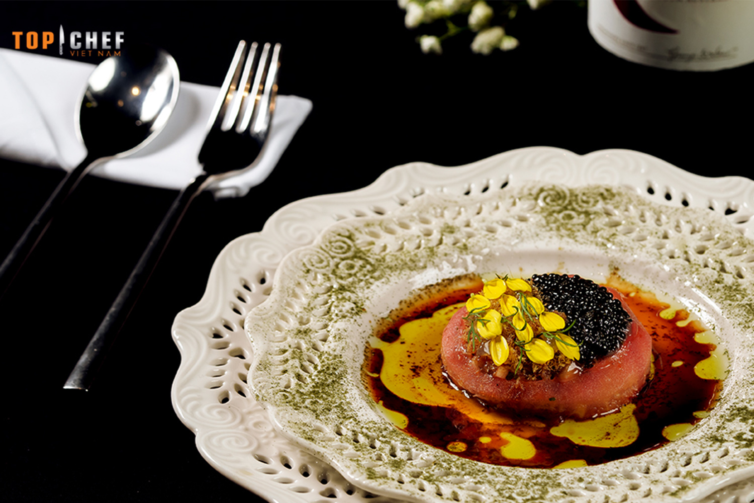 Harper's Bazaar_Đầu bếp Đinh Sơn Trúc quán quân Top Chef Vietnam 2023_06