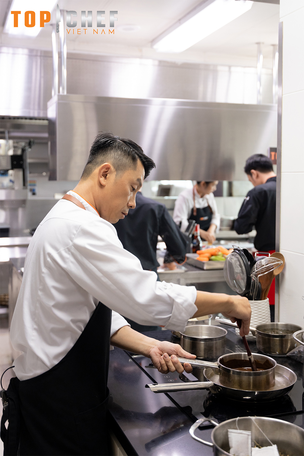 Harper's Bazaar_Đầu bếp Đinh Sơn Trúc quán quân Top Chef Vietnam 2023_08