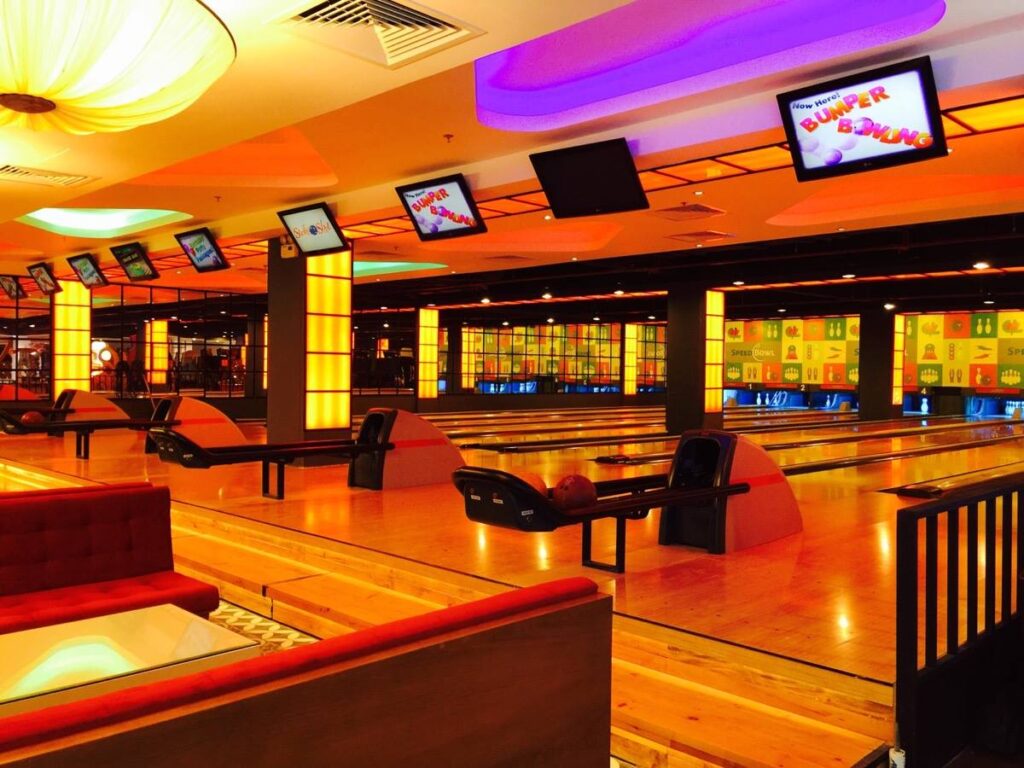 Bật mí 5 sân chơi bowling ở Sài Gòn cực chất cho mọi lứa tuổi