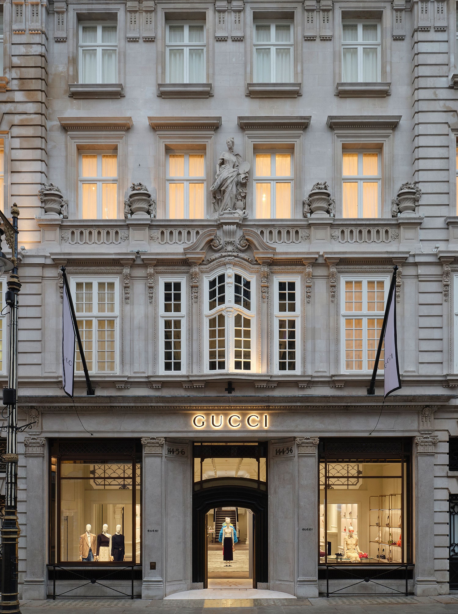 cửa hàng mới của Gucci