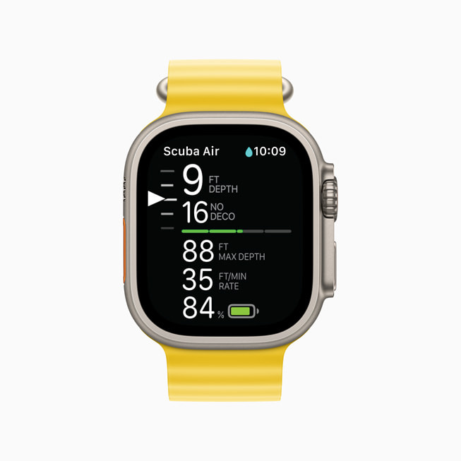 Apple Watch Ultra hiển thị màn hình Scuba Air trong ứng dụng Oceanic+.