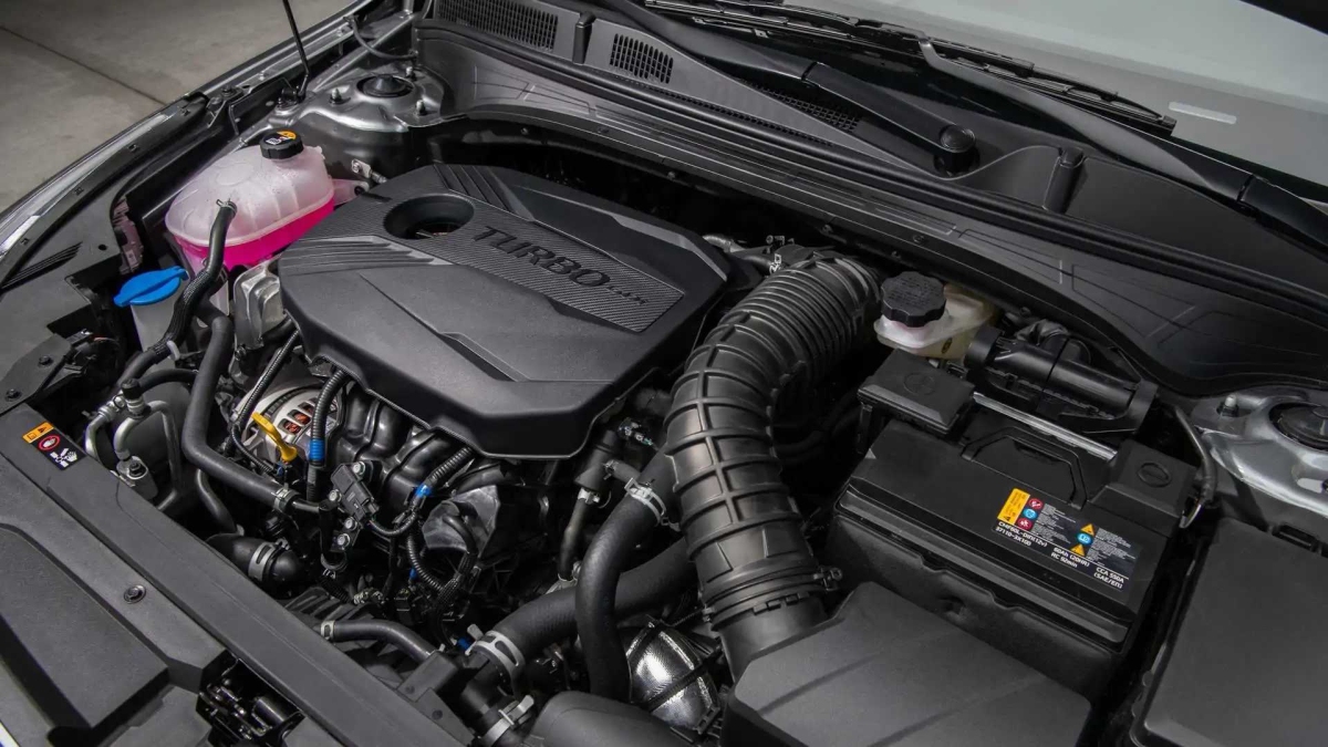 Kia Forte mới giá từ 21.000 USD