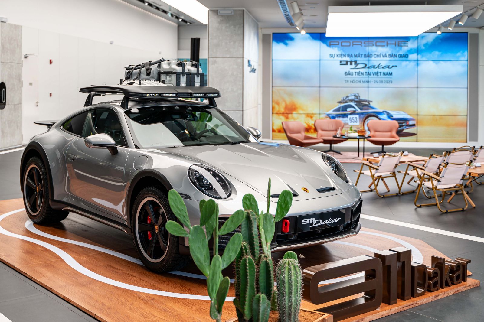 Porsche 911 Dakar
