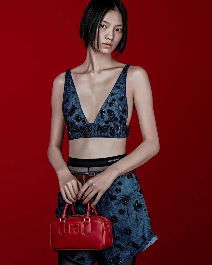Ra mắt BST Miu Miu Upcycled 2024 cam kết về tính bền vững