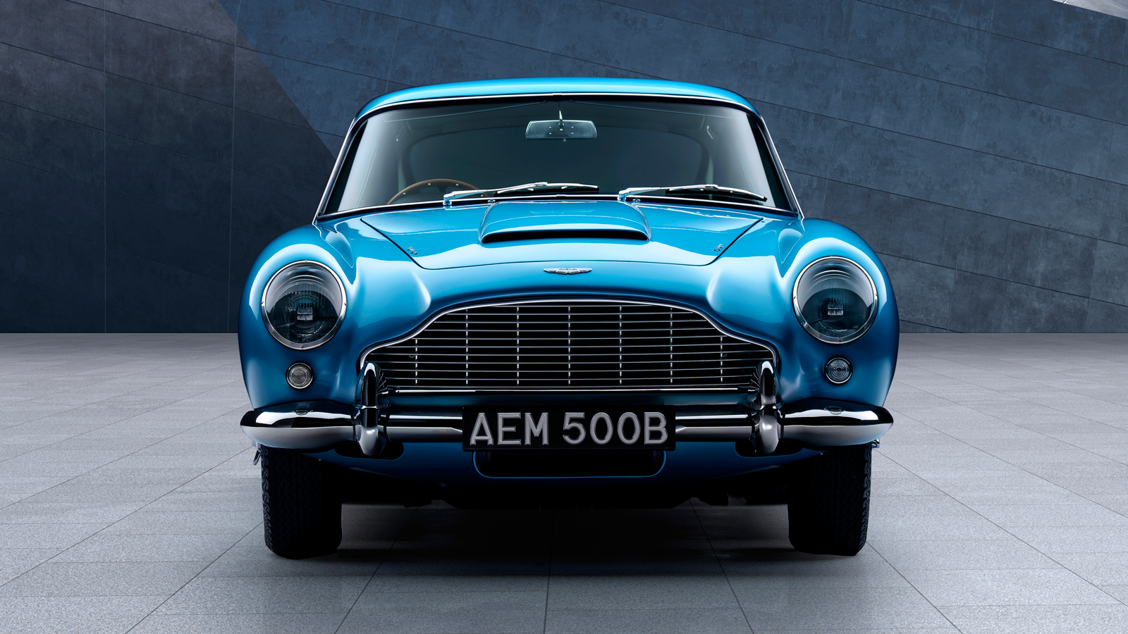 Vẻ đẹp của Aston Martin DB5 huyền thoại