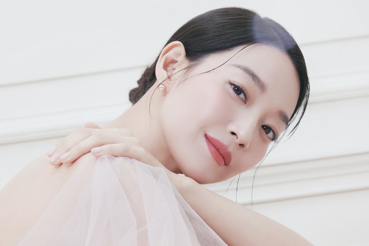 Diễn viên Shin Min-A chính thức trở thành Đại sứ Thương hiệu của Clé De Peau Beauté