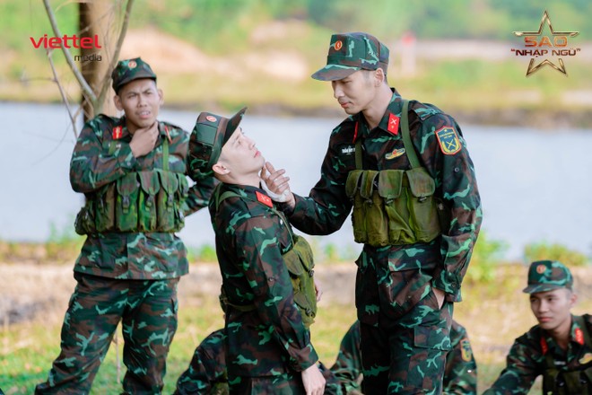 Tập 5 Sao nhập ngũ 2024: Mono gặp tình huống khó xử