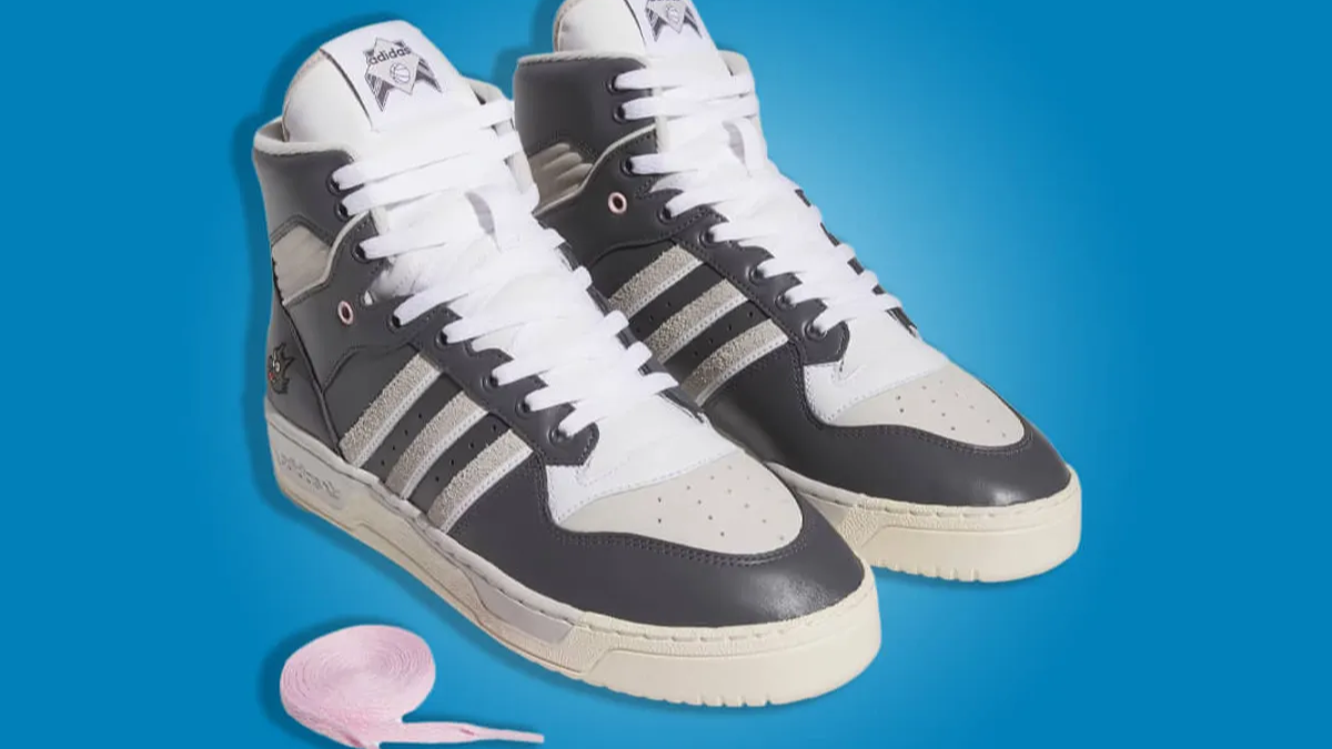 Những đôi giày Simpsons và adidas "hot nhất" trong series collab