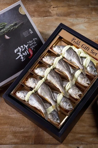 Biếu quà Tết chịu chơi như giới siêu giàu Hàn Quố
