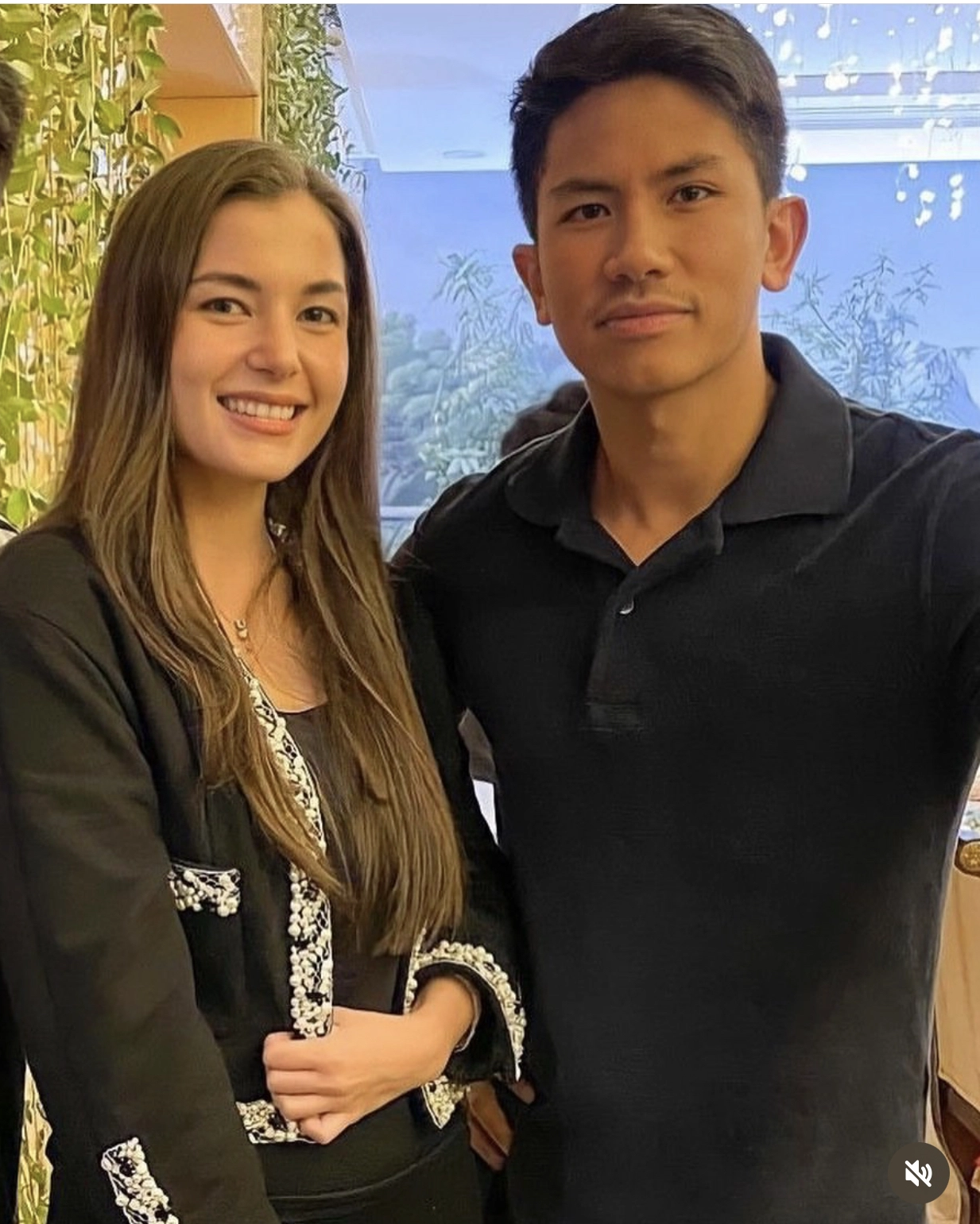 Chuyện tình cổ tích của Hoàng tử Brunei và vợ
