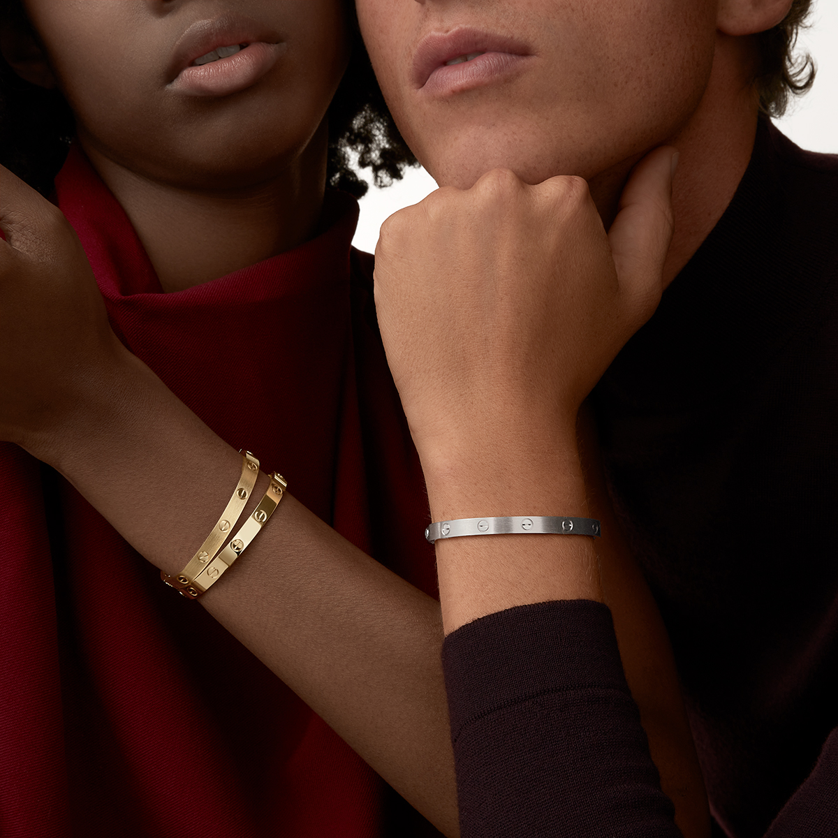 Cartier nâng tầm ảnh hưởng qua thiết kế vòng tay Cartier Love