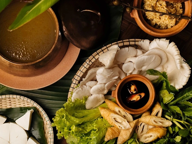 Ẩm thực chay tinh tế, sáng tạo thu hút nhiều người trẻ