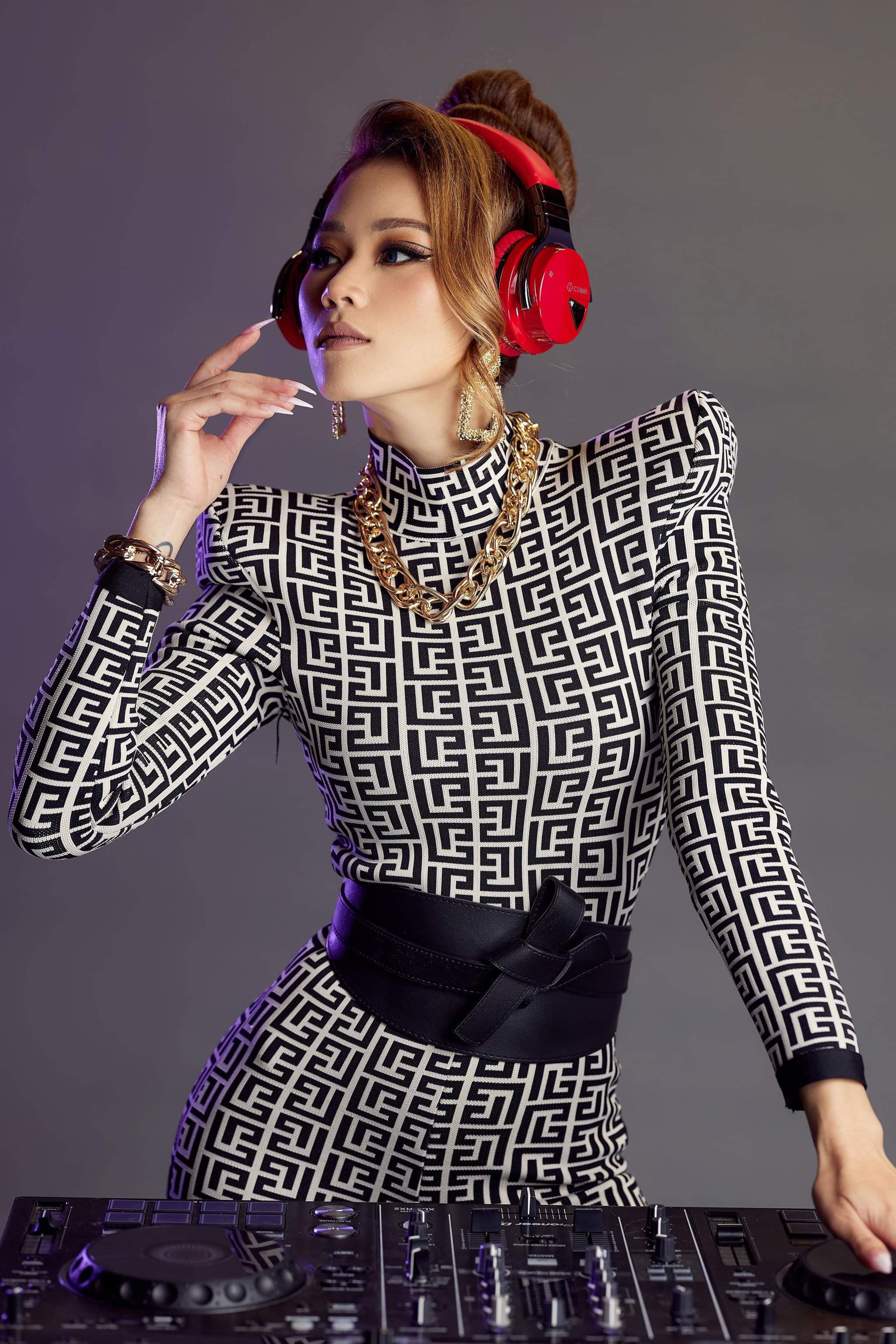 Dj BB Nguyễn người Mỹ gốc Việt