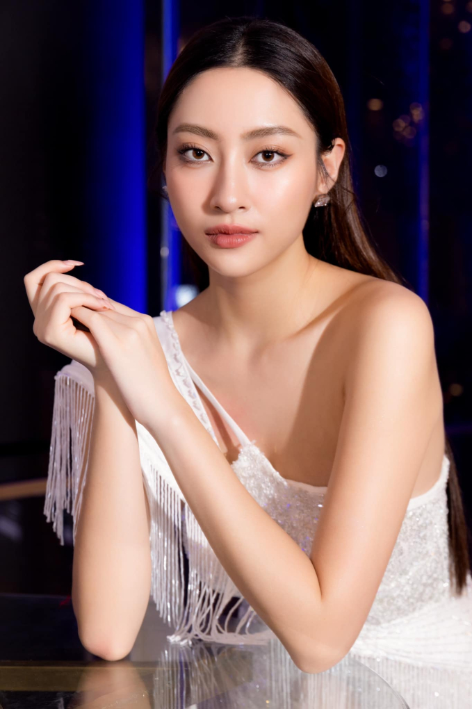 Lương Thuỳ Linh chính thức là MC WeChoice Awards 2023