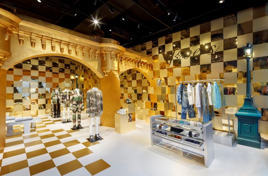 Louis Vuitton khoác áo mới đón chào BST đầu tay của Pharrell Williams
