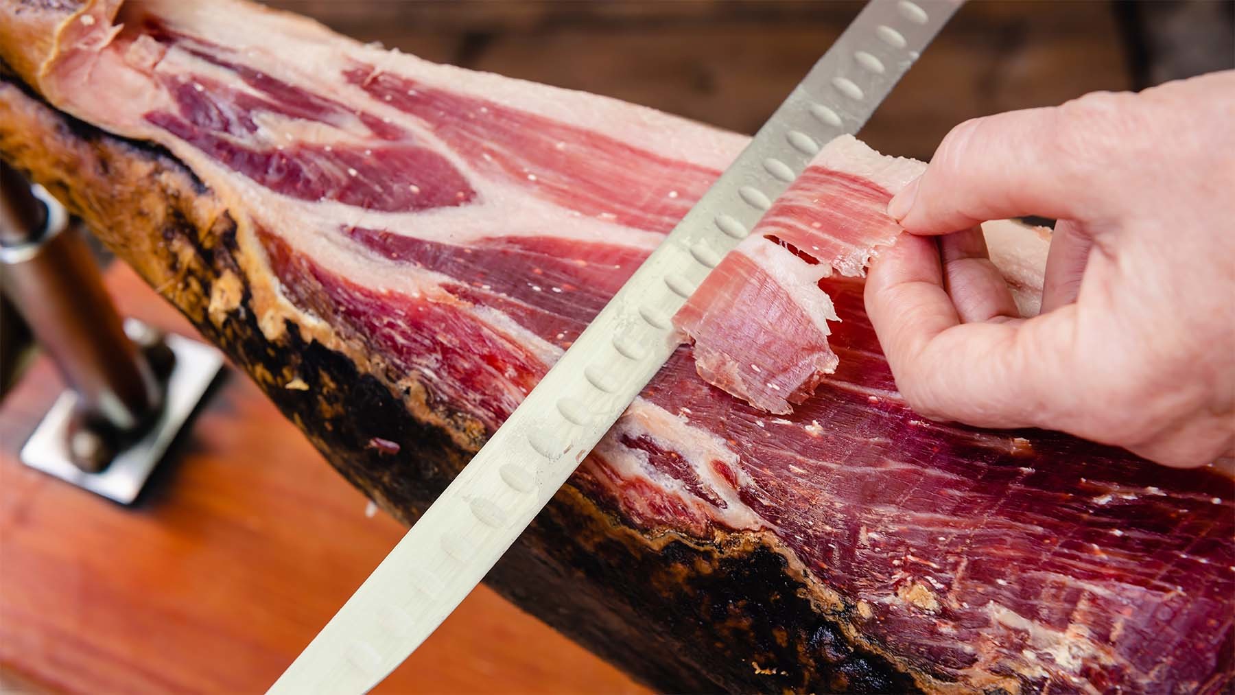 Shark Hưng và Thái Công gây tranh cãi về một loại đặc sản ?