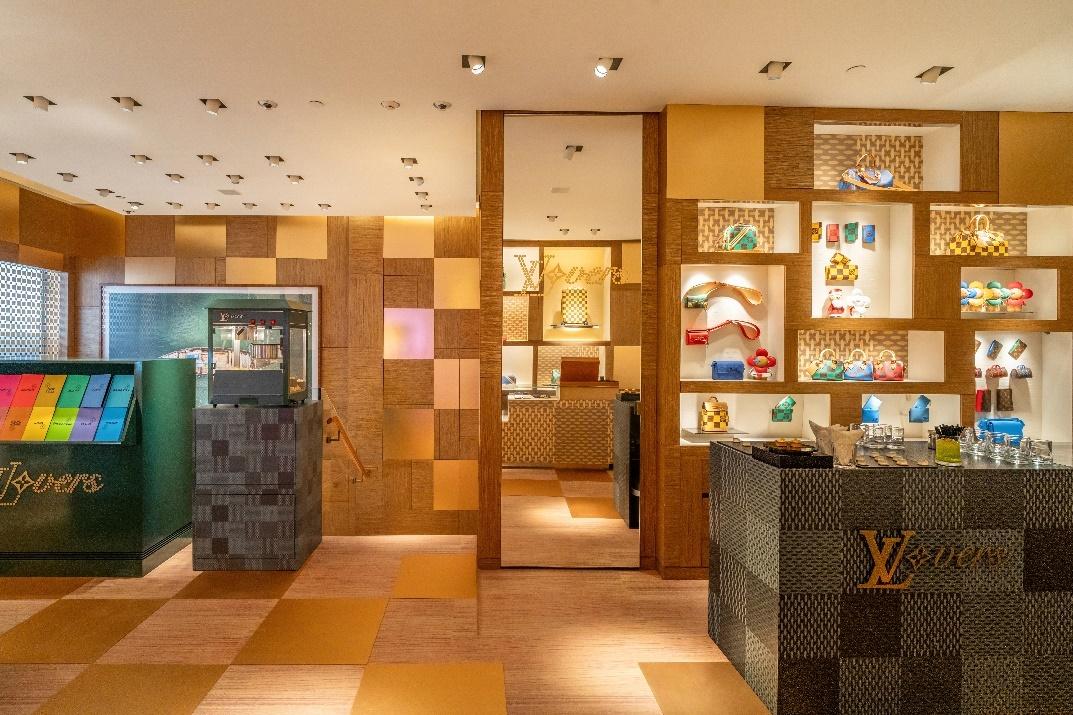 Louis Vuitton khoác áo mới đón chào BST đầu tay của Pharrell Williams