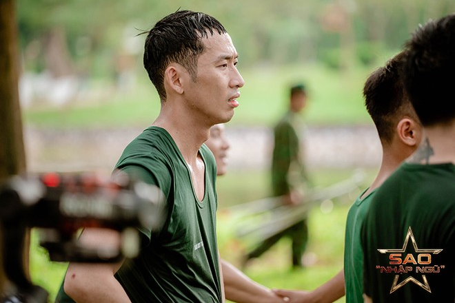“Sao nhập ngũ 2024”: Lộ “thủ phạm” khiến Mono bật khóc