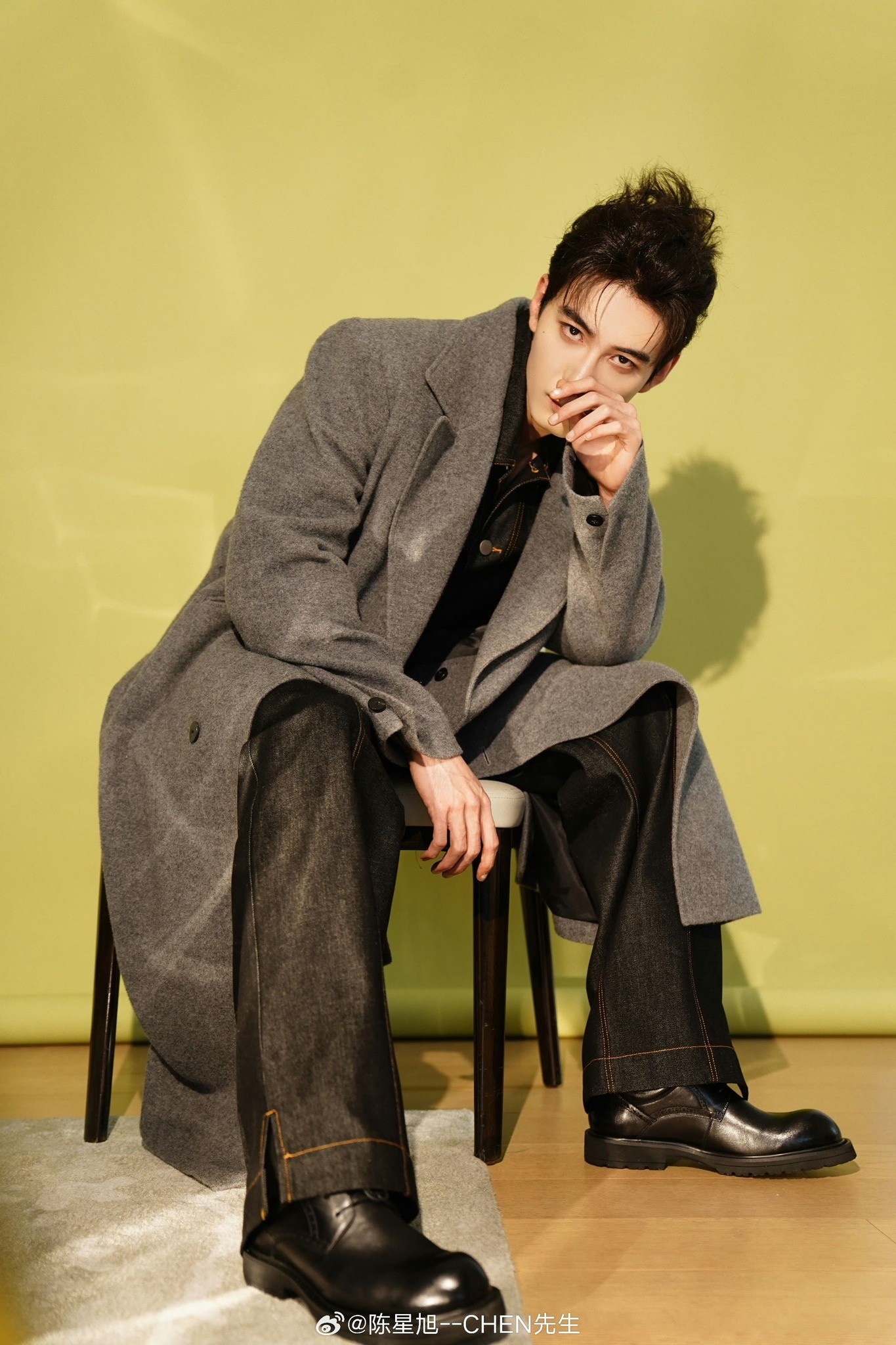 Sắc vóc 1m86 của tổng tài mới nổi Trần Tinh Húc, dự đoán soán ngôi Thời Yến