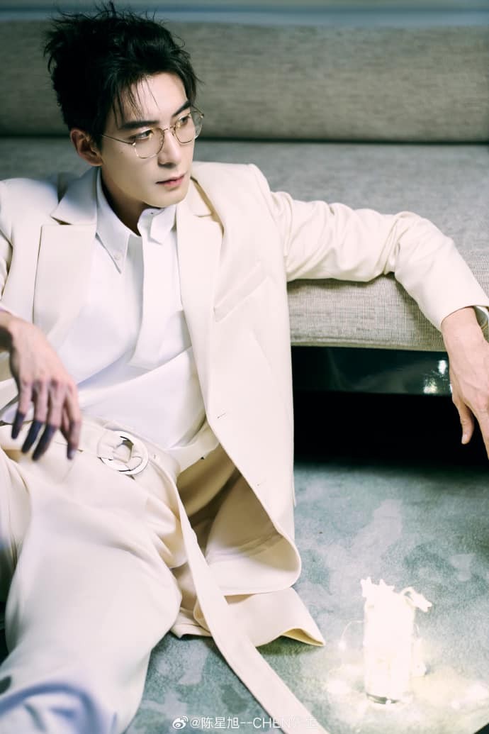 Sắc vóc 1m86 của tổng tài mới nổi Trần Tinh Húc, dự đoán soán ngôi Thời Yến