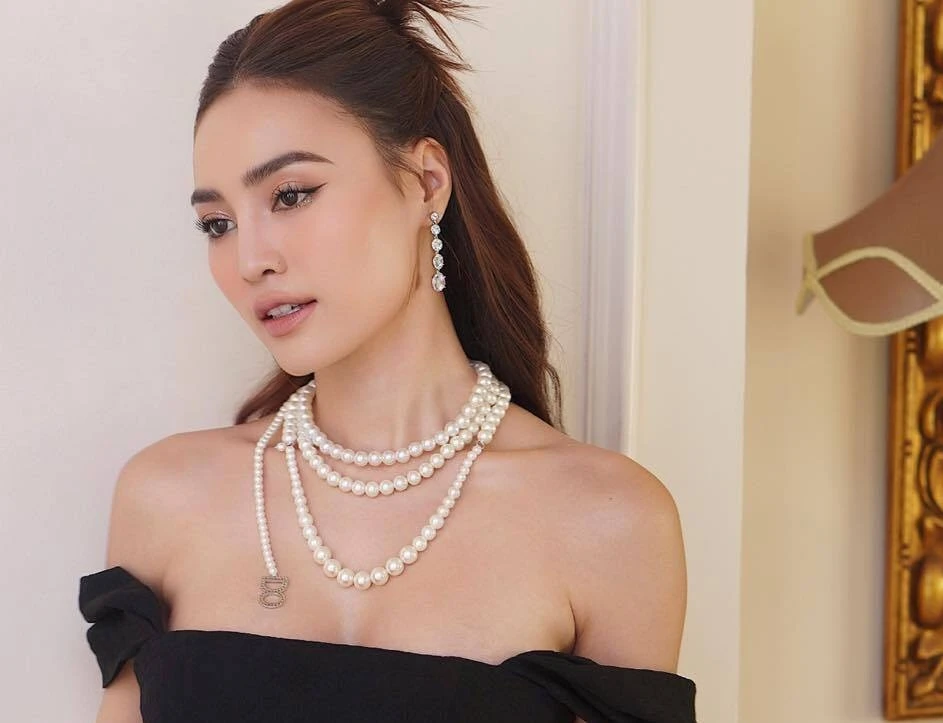 Lan Ngọc cho biết sẽ tạm dừng hoạt động một thời gian để đi học về diễn xuất.