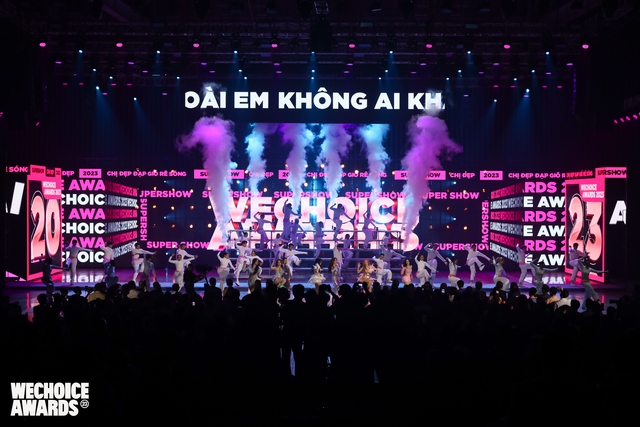 chị đẹp diễn WeChoice