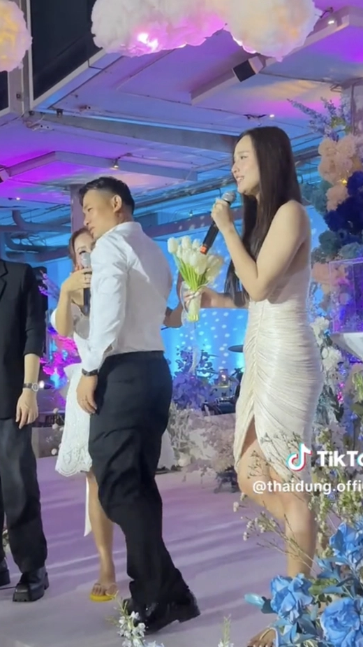 Mai Phương Thuý bắt trúng hoa cưới Vân Hugo và cách xử lý  đầy bất ngờ