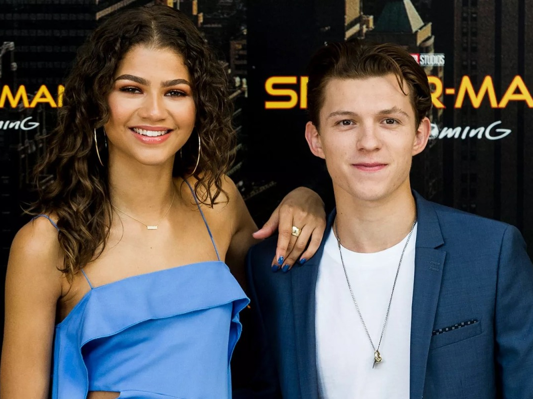 Người hâm mộ “đứng ngồi không yên” về cặp đôi  Tom Holland - Zendaya.
