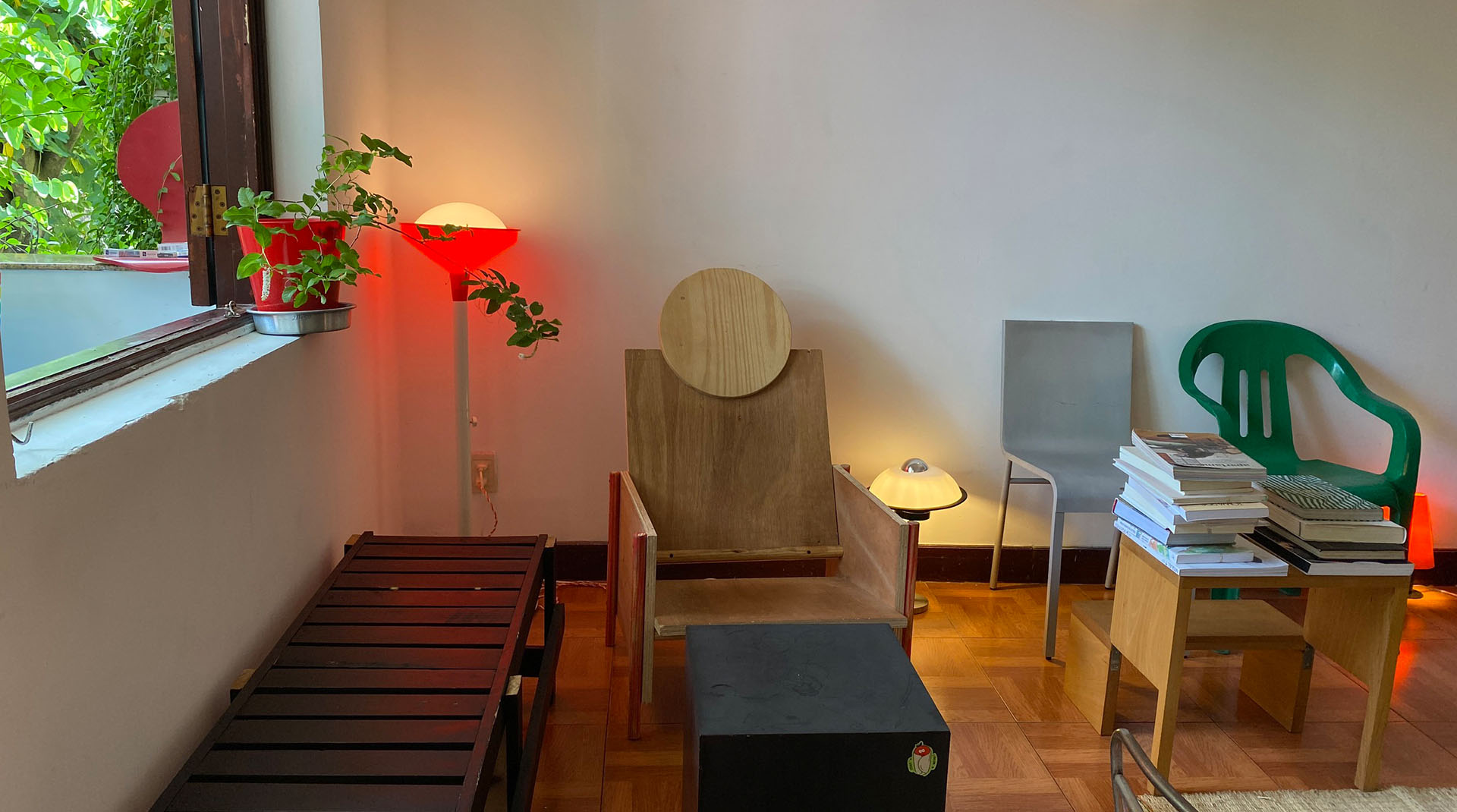 Những món đồ cũ có thể được tái sinh như thế nào tại Ném Space?