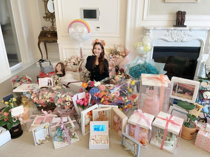 Bên trong căn hộ đắt đỏ, tọa lạc ở khu nhà giàu của Park Min Young