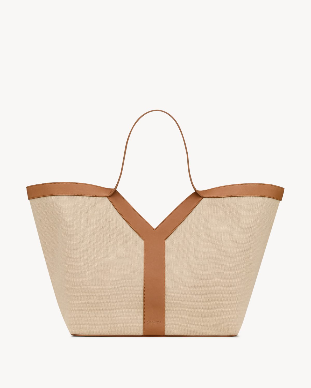 Dự báo bùng nổ của túi xách mới "Y Tote" từ Saint Laurent