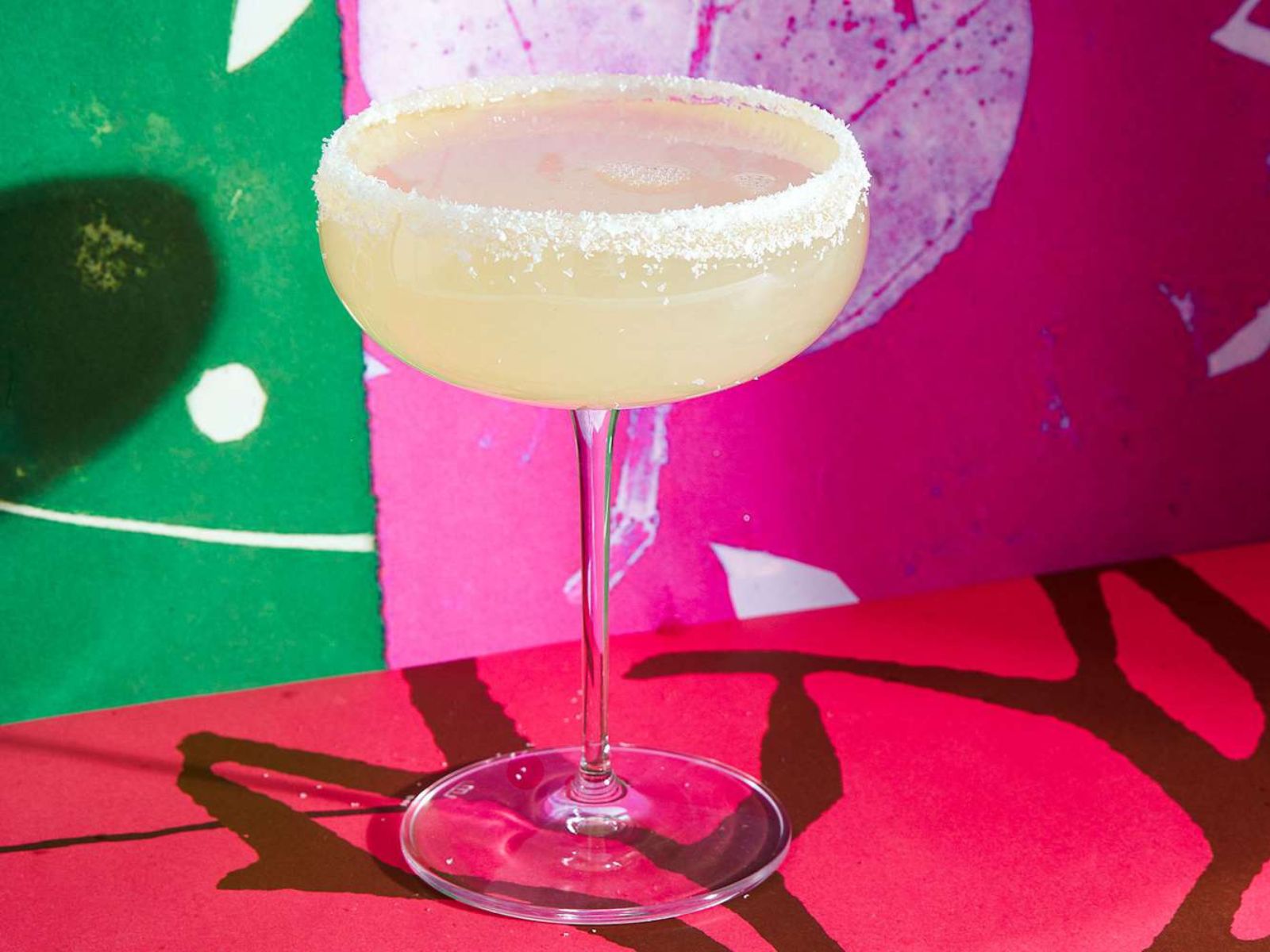 Lịch sử huyền bí về những loại cocktails nổi tiếng nhất thế giới