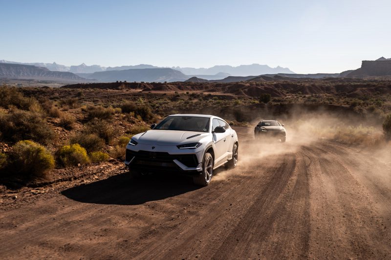 Chinh phục vườn quốc gia Zion cùng Super SUV Lamborghini Urus S