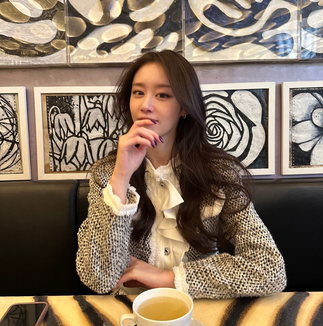 Phong cách thời trang "không tuổi" của Jiyeon (T-ara)