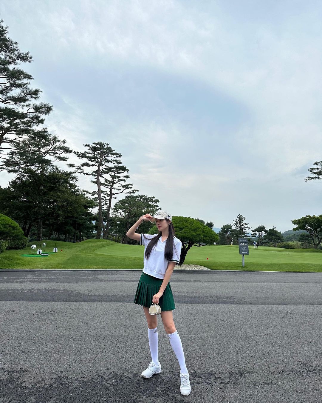 Phong cách thời trang "không tuổi" của Jiyeon (T-ara)
