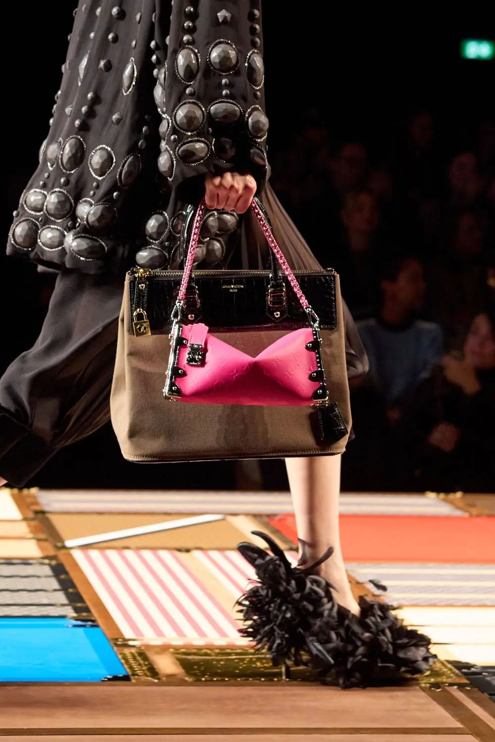 Túi Louis Vuitton
