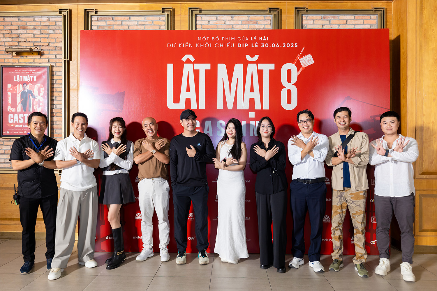 Lật Mặt 8