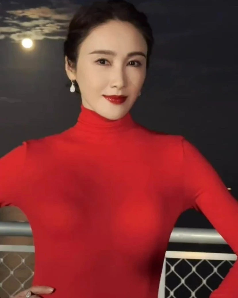 Diễn viên Lê Tư